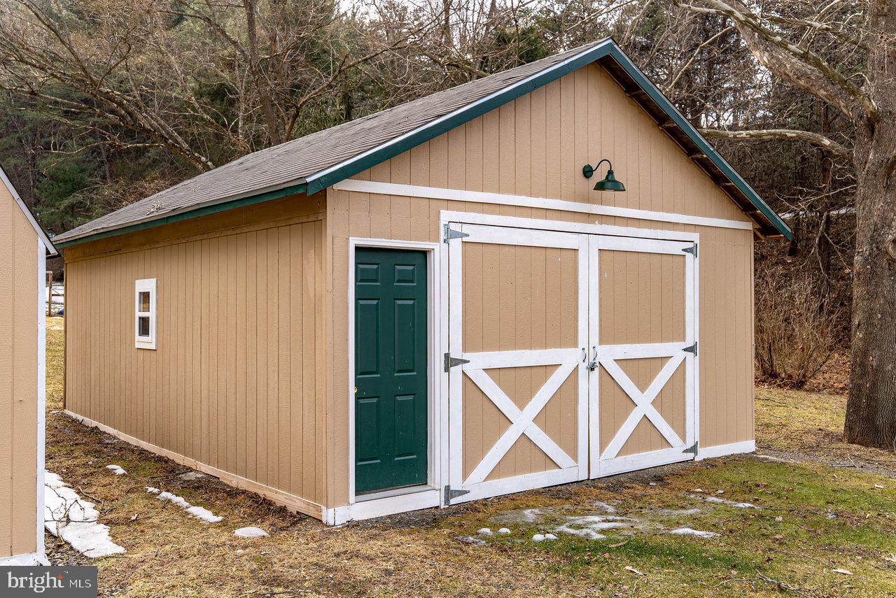 NONE-UNRESTRICTED - Residential