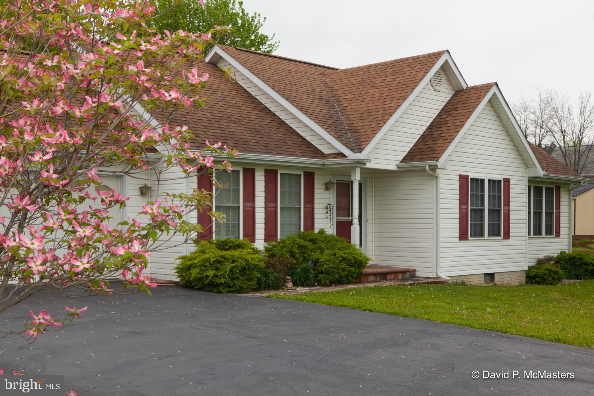 FORT HILL FARMS - Residential