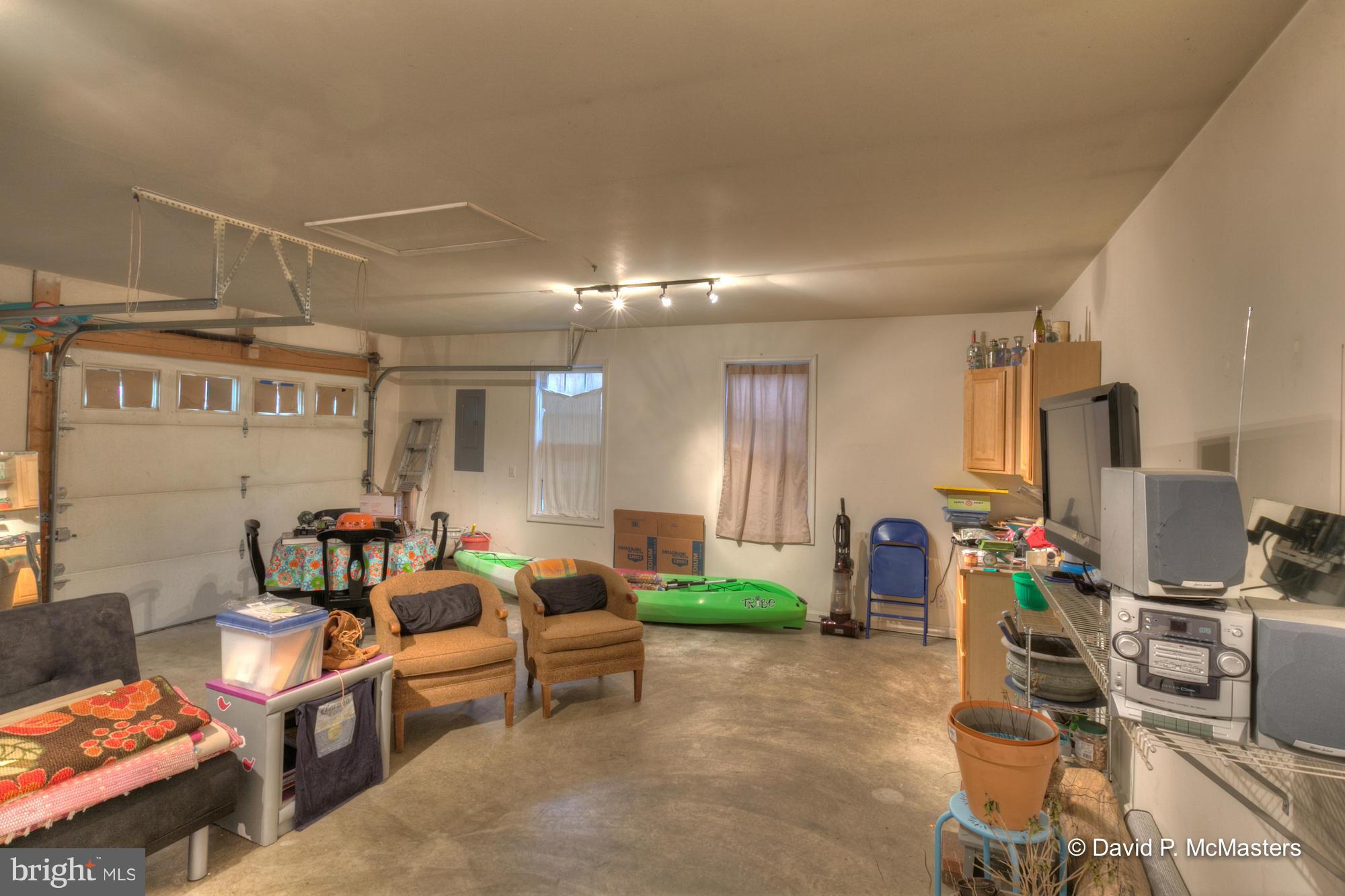 FORT HILL FARMS - Residential