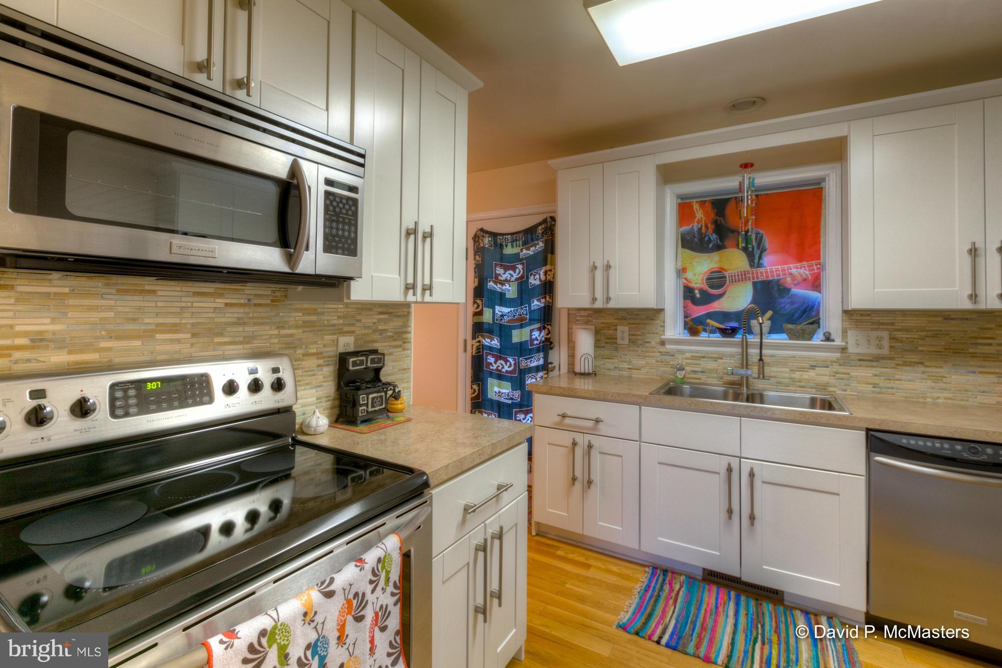 FORT HILL FARMS - Residential