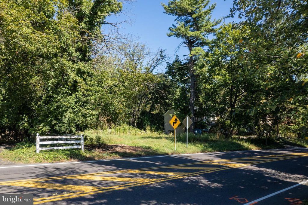 Photo of 2541 Church Rd, GLENSIDE, PA 19038 (MLS # PAMC2157432)