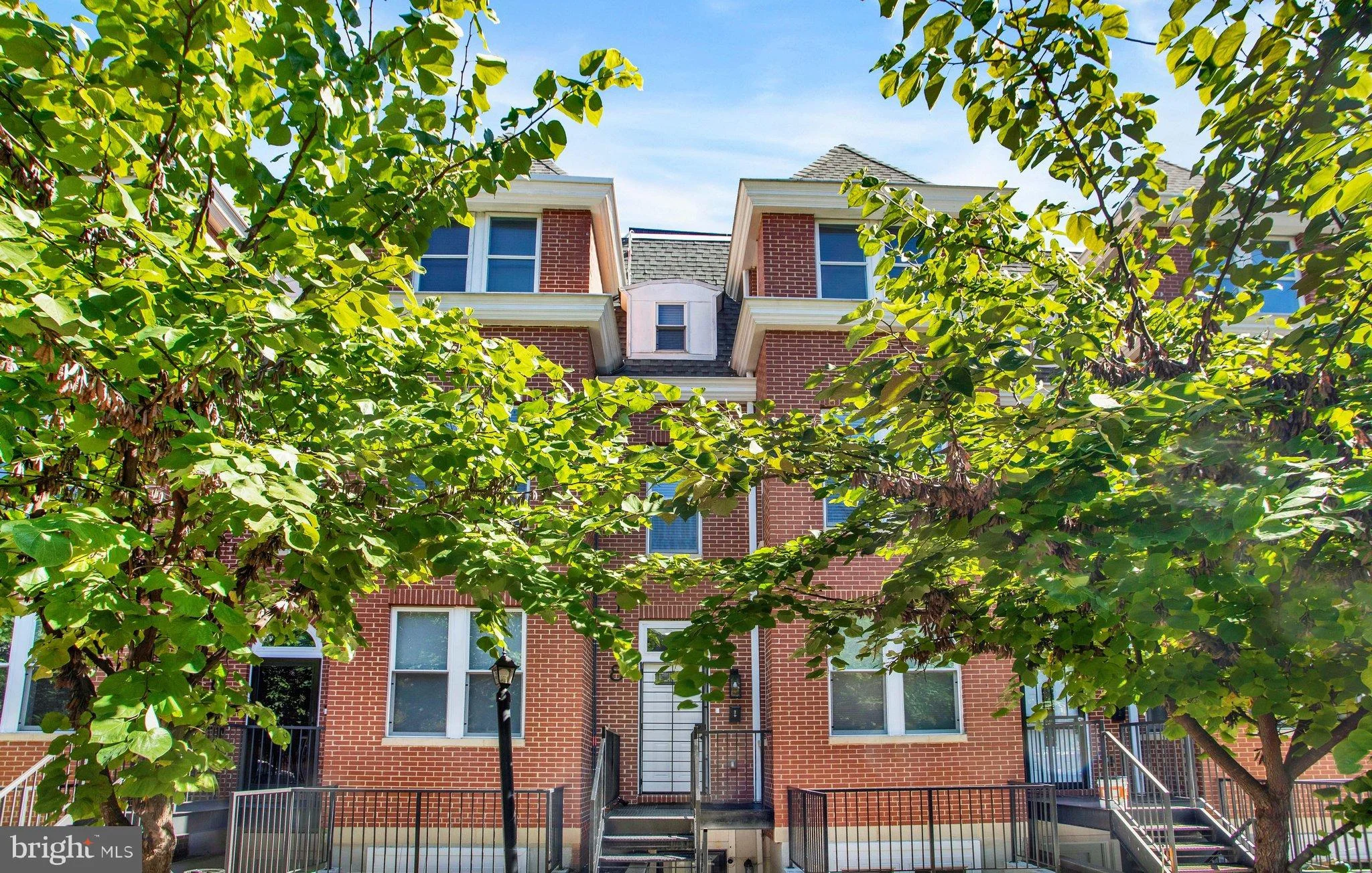 1618 26th Place SE Unit 2, Washington, DC 20020