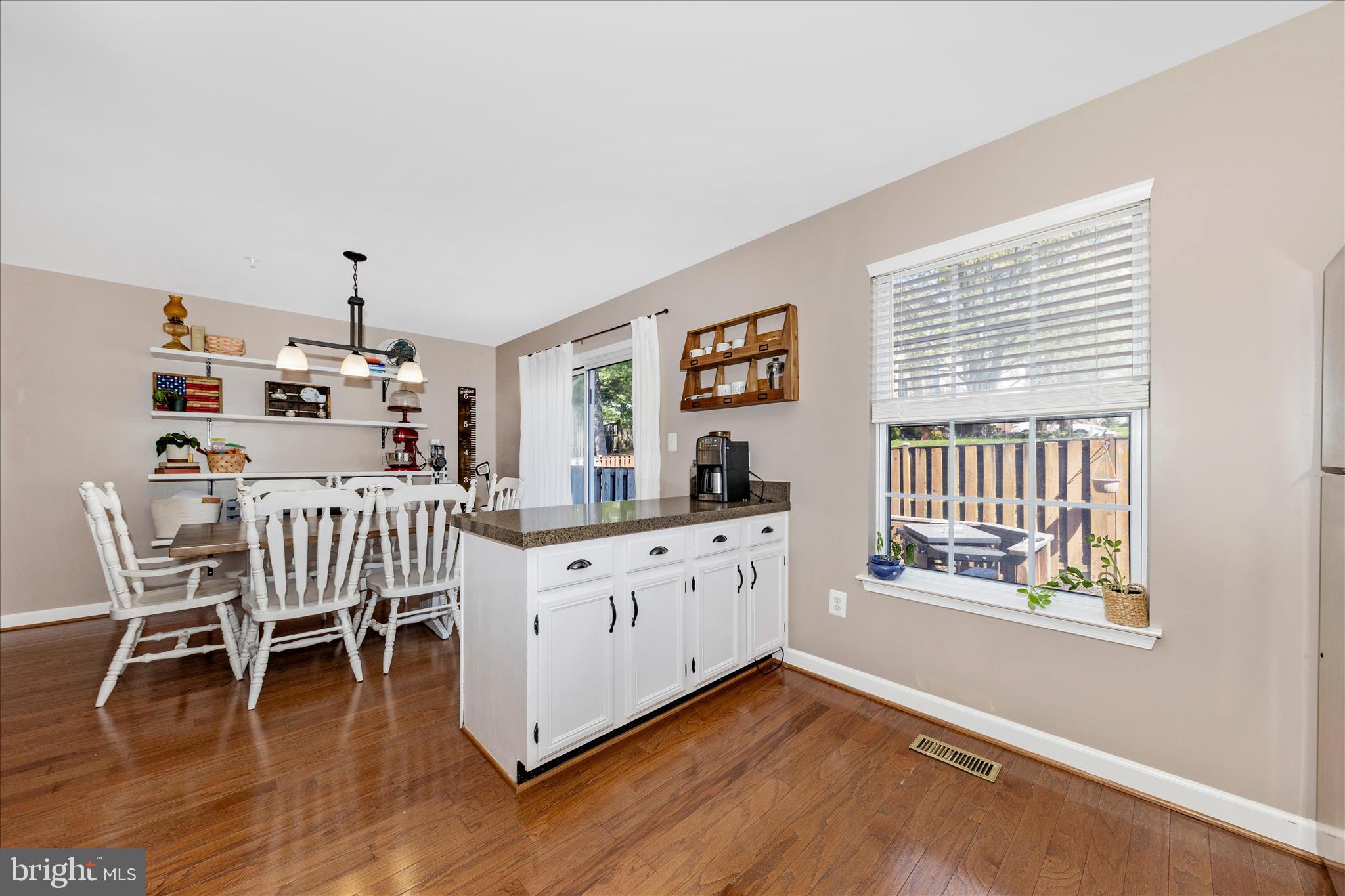 SPRING RIDGE - Residential