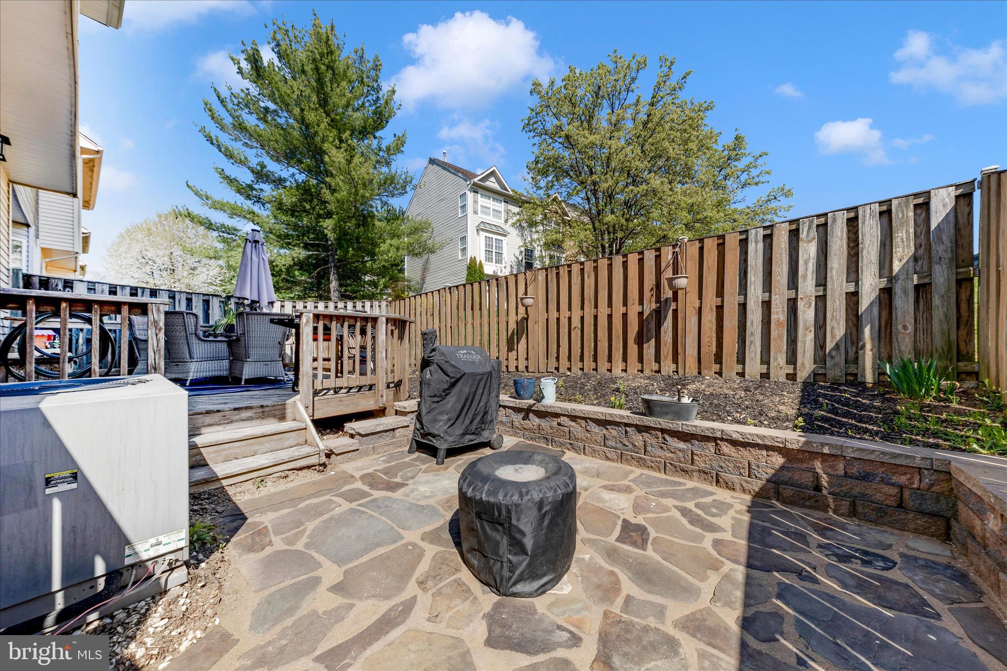 SPRING RIDGE - Residential