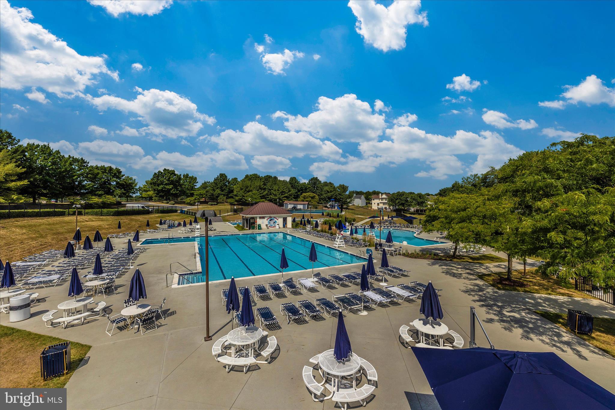 SPRING RIDGE - Residential