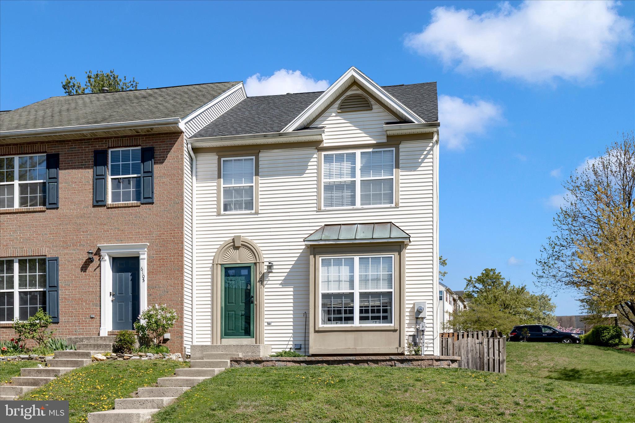 SPRING RIDGE - Residential