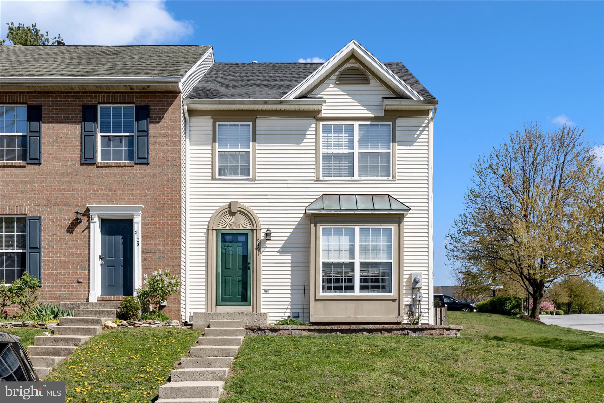 SPRING RIDGE - Residential