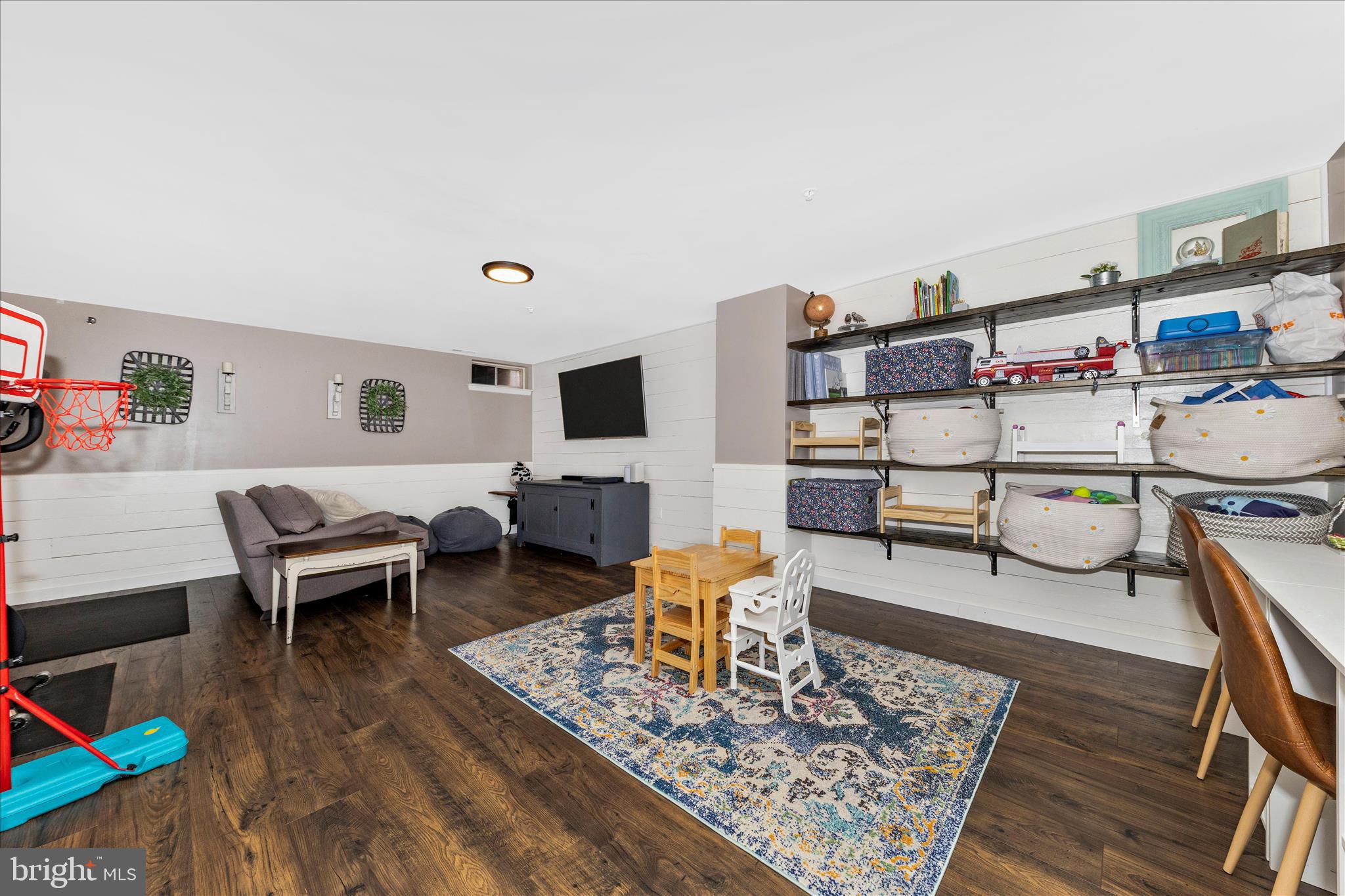 SPRING RIDGE - Residential