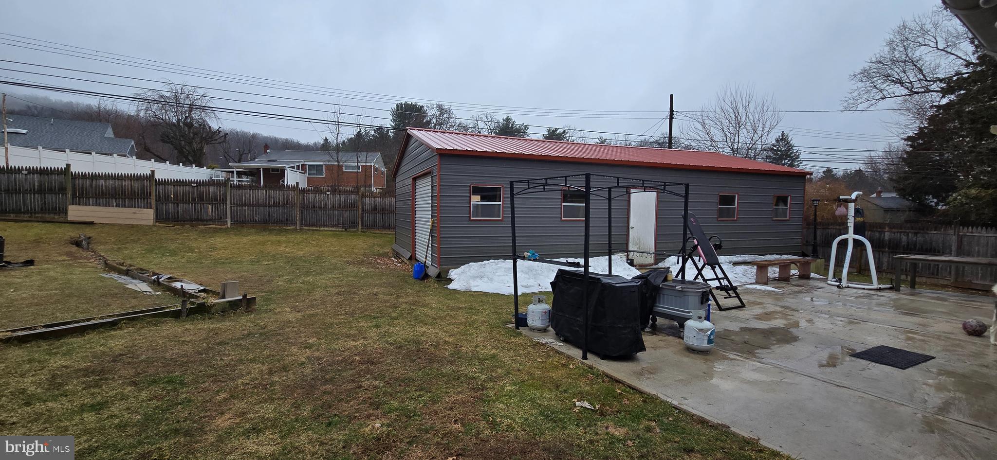 WALDEN TERRACE - Residential