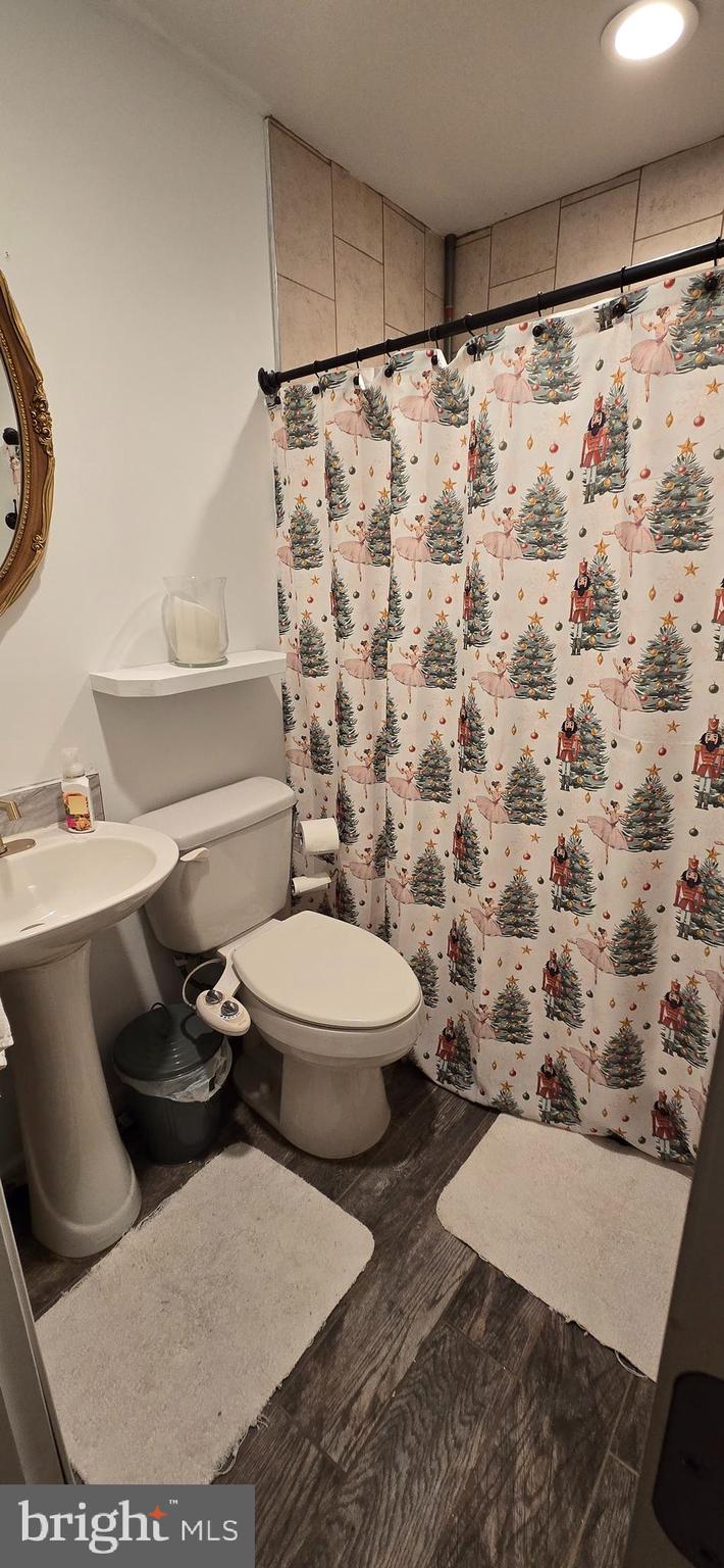 WALDEN TERRACE - Residential