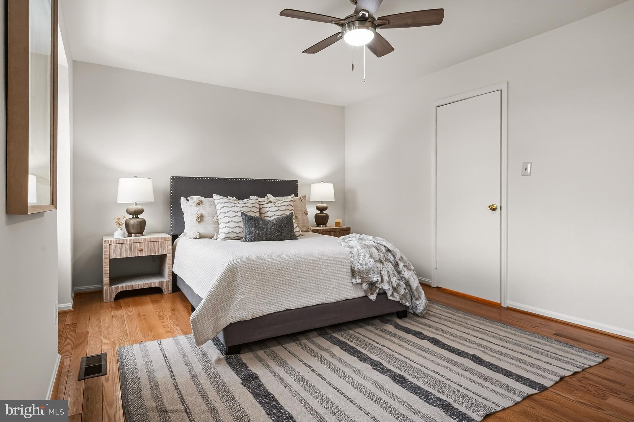 COUNTRY CREEK - Residential