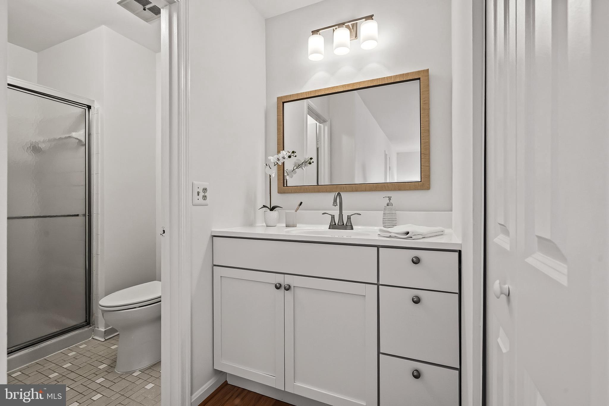 COUNTRY CREEK - Residential