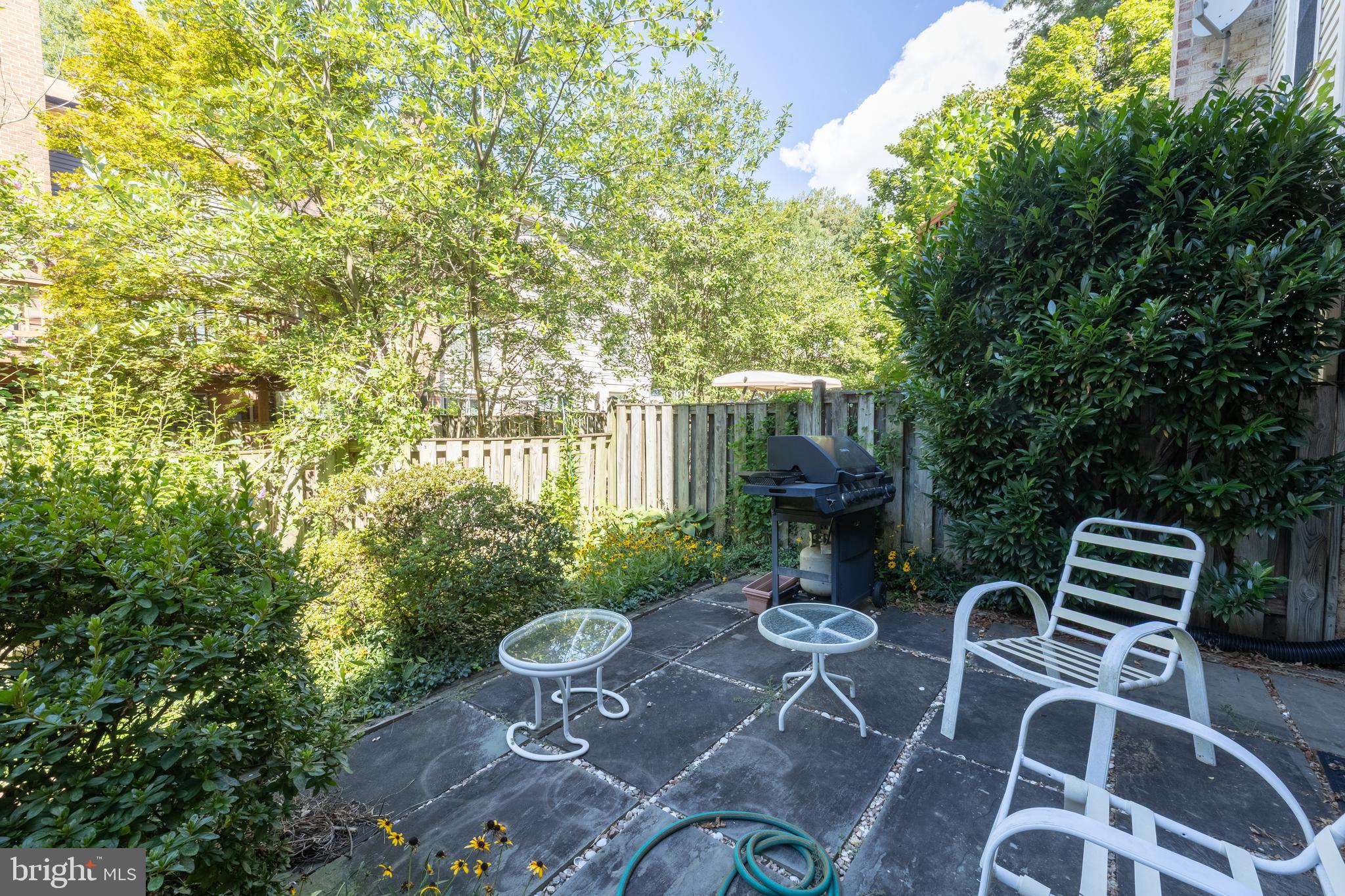 COUNTRY CREEK - Residential