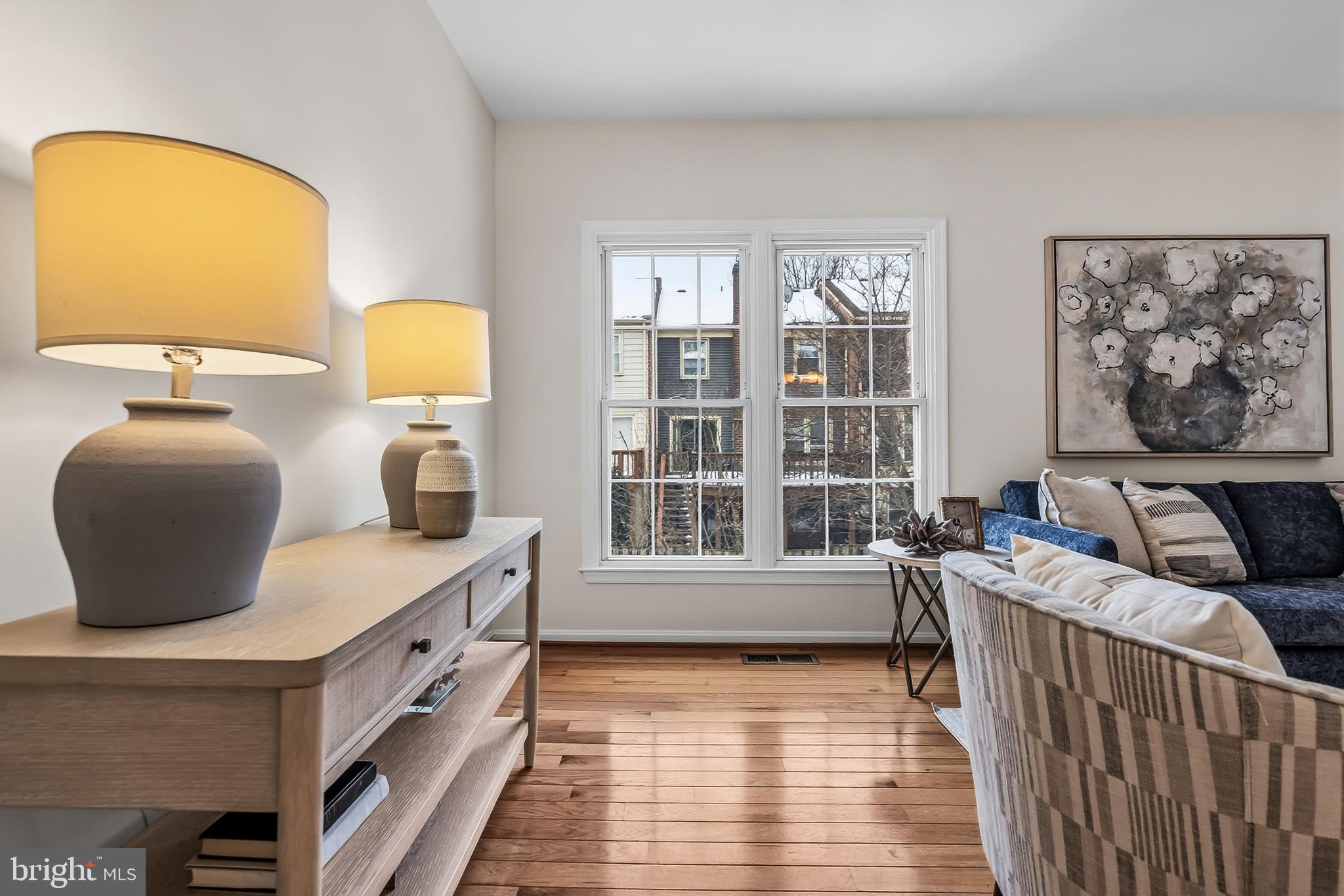 COUNTRY CREEK - Residential