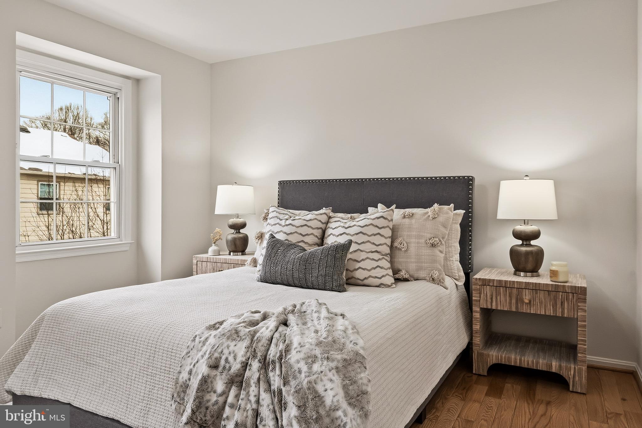 COUNTRY CREEK - Residential