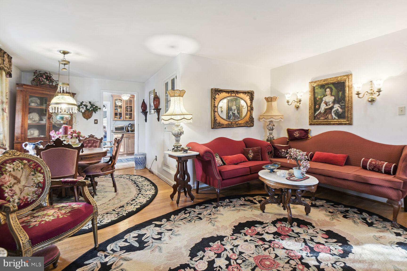 ARLINGTON VIEW - Residential