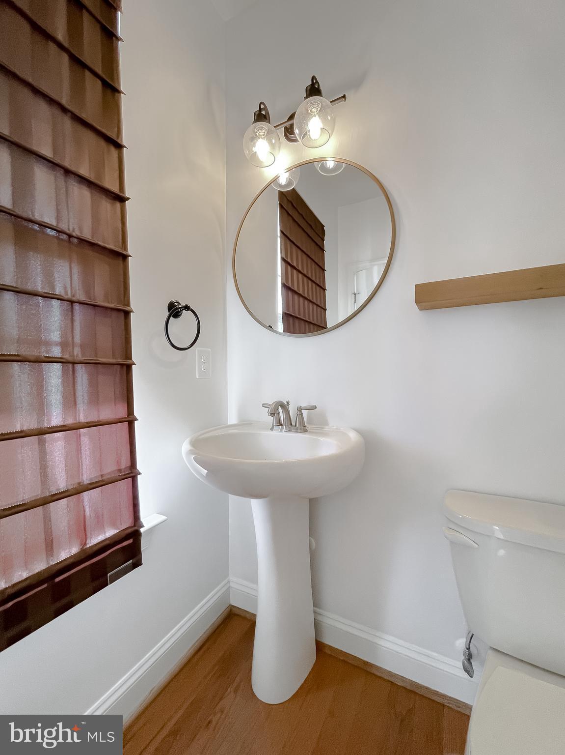 BROAD CREEK - Residential Lease