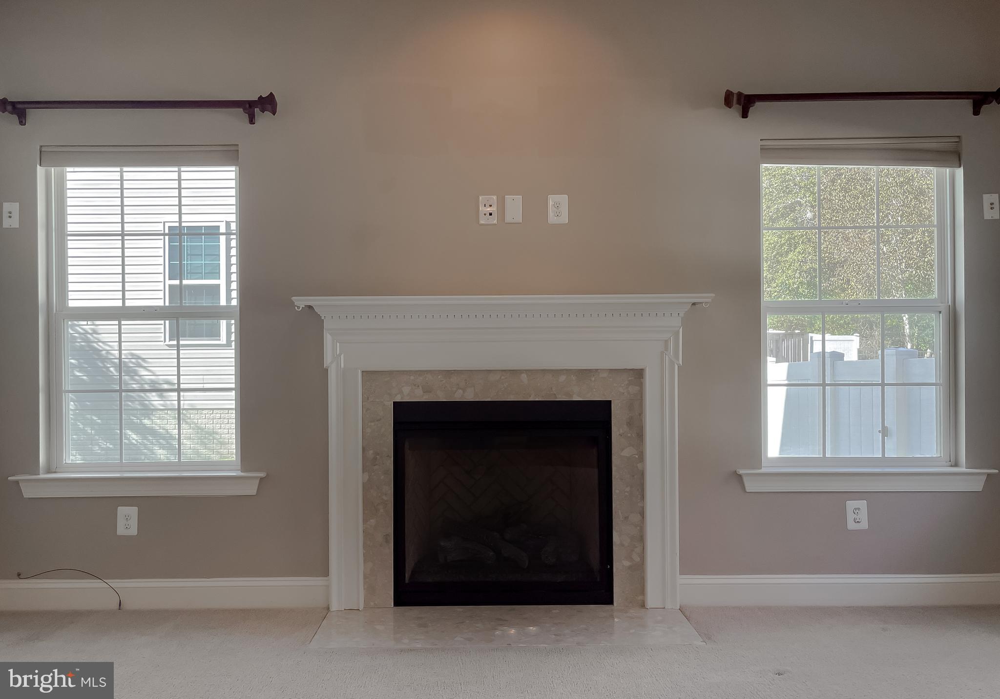 BROAD CREEK - Residential Lease