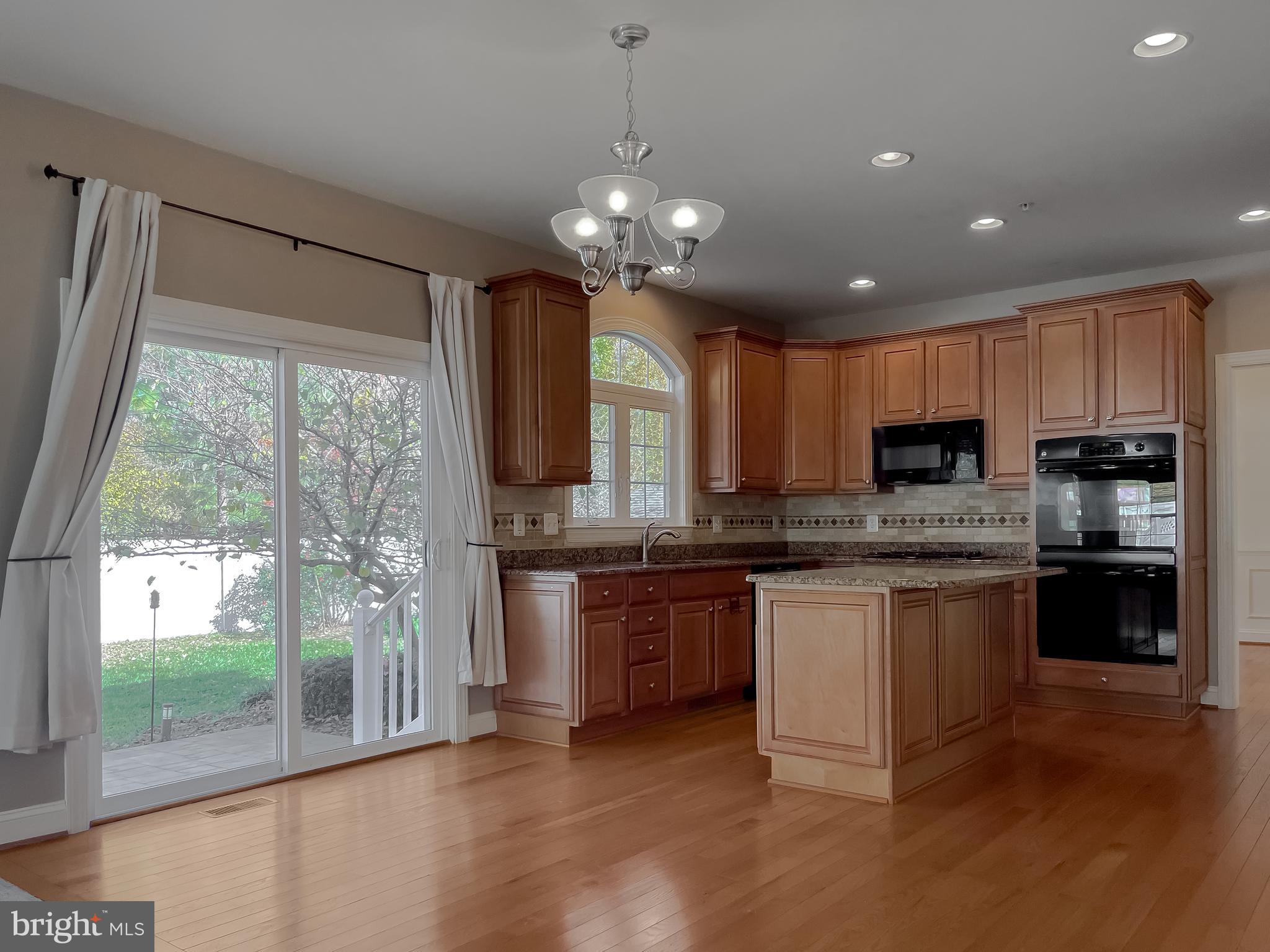 BROAD CREEK - Residential Lease