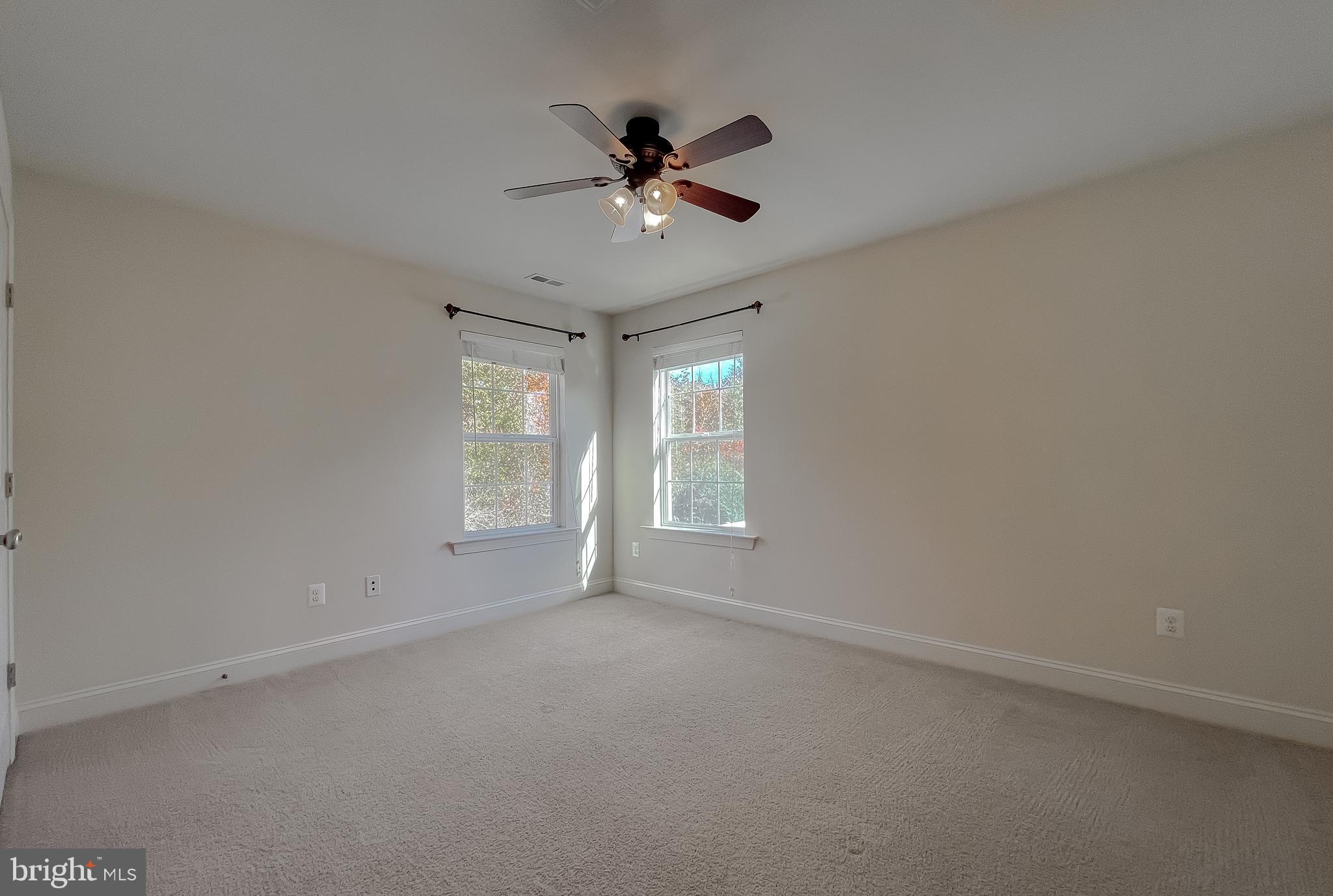 BROAD CREEK - Residential Lease