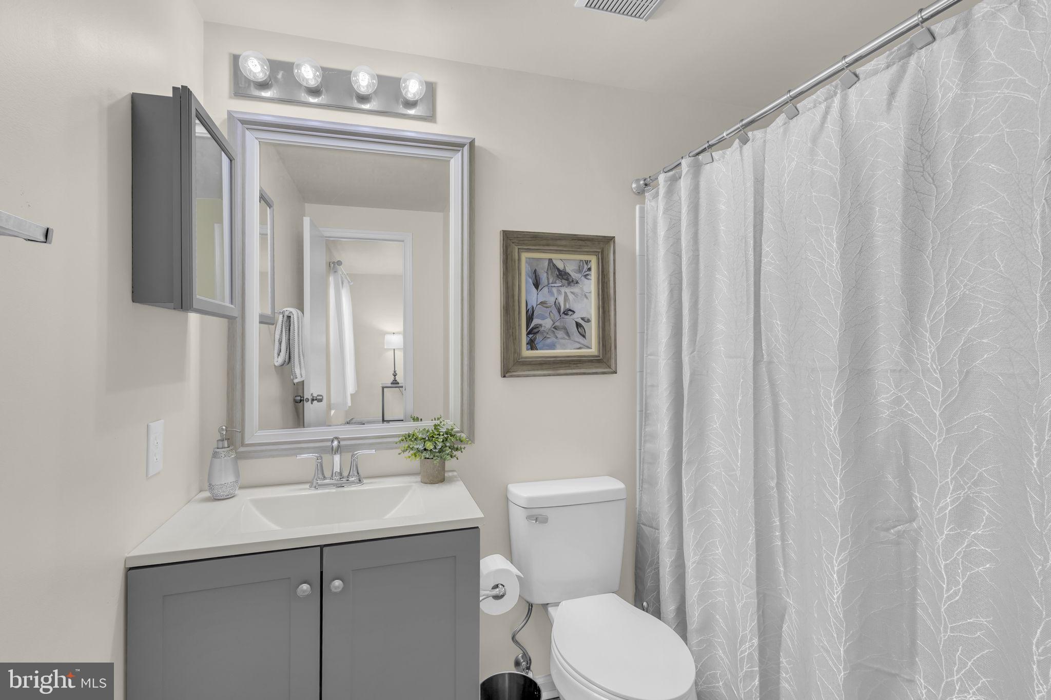 ENFIELD CHASE PLAT TWO - Residential