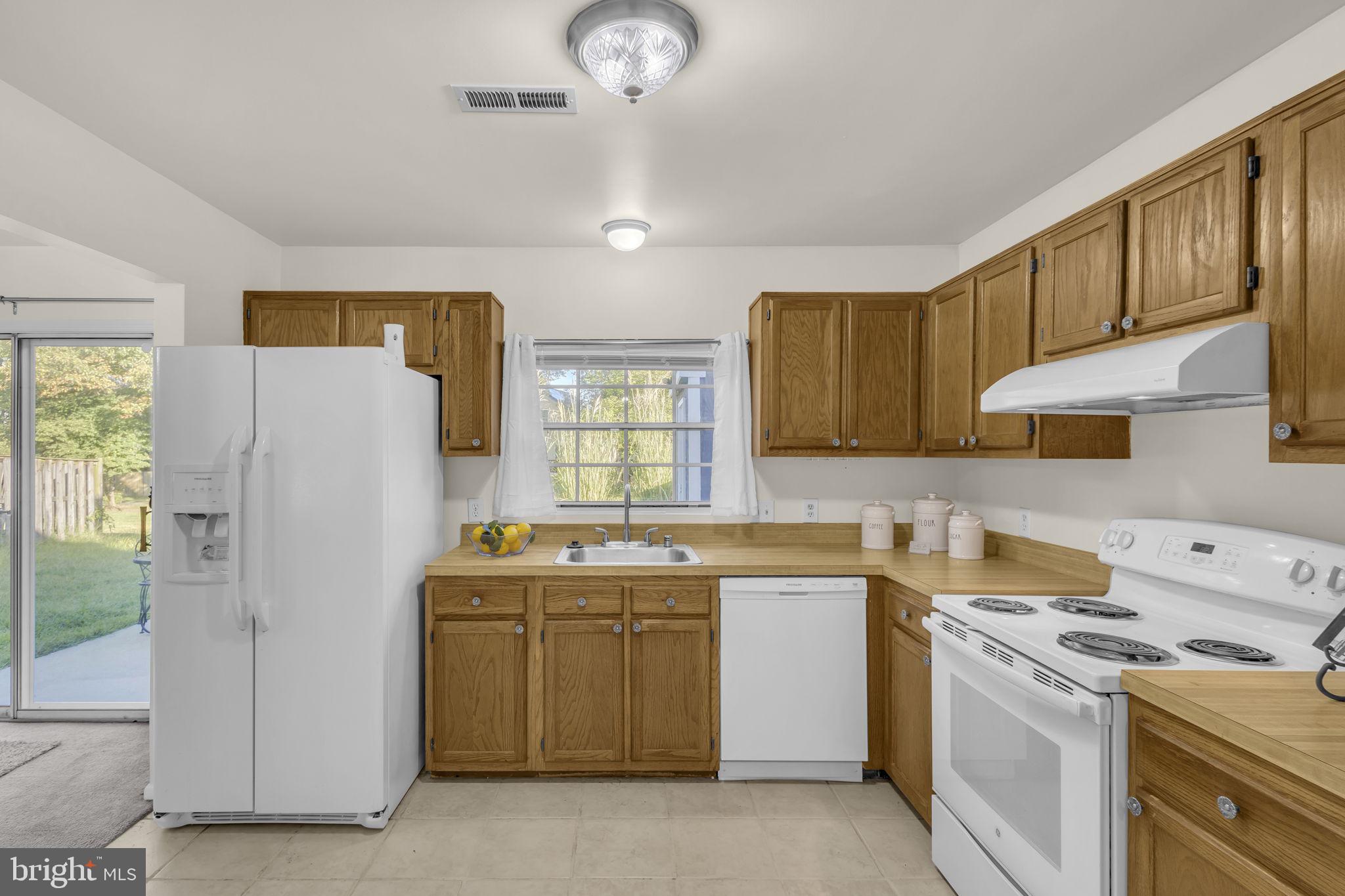 ENFIELD CHASE PLAT TWO - Residential