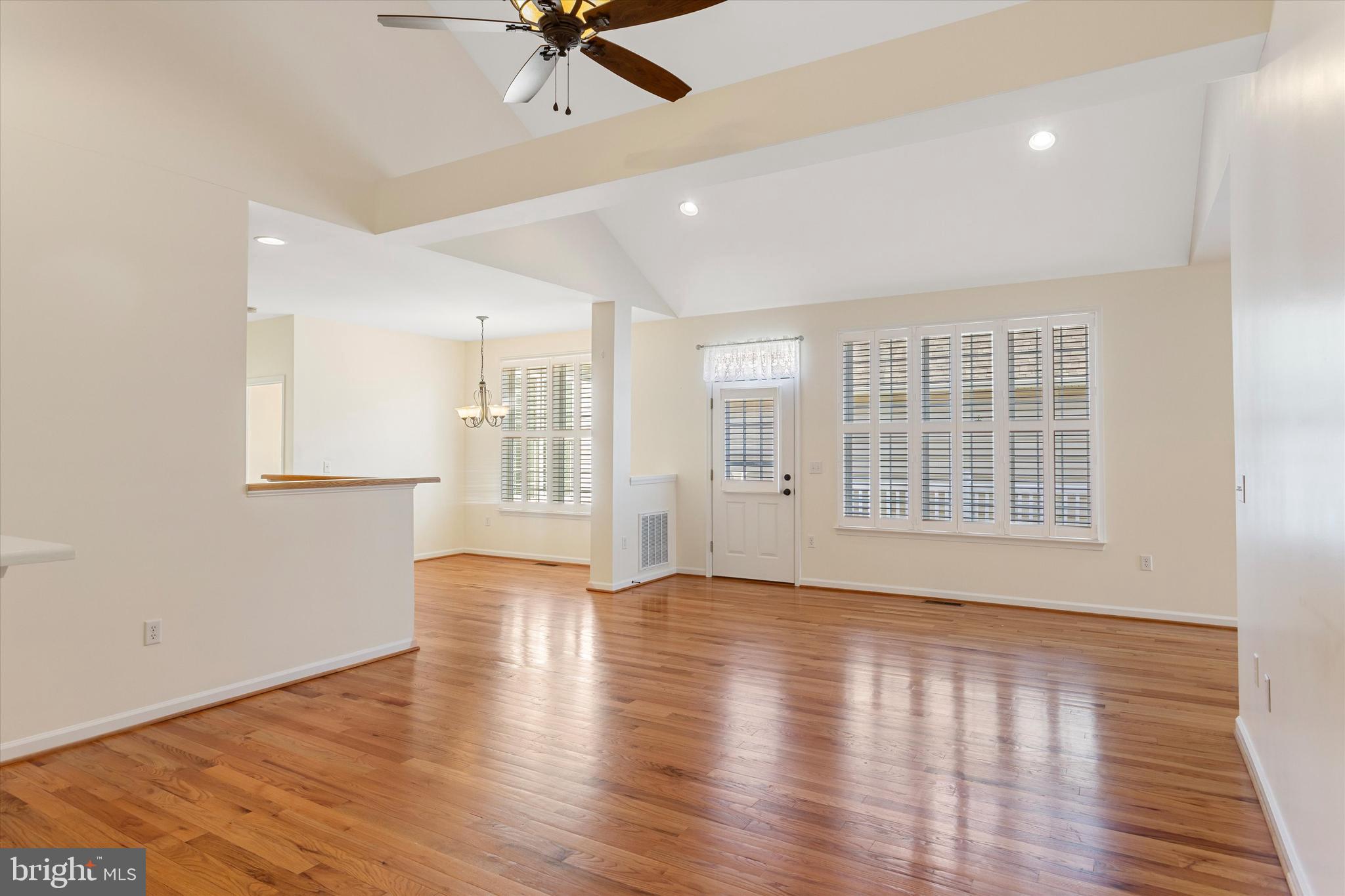 CEDAR MEADOWS - Residential