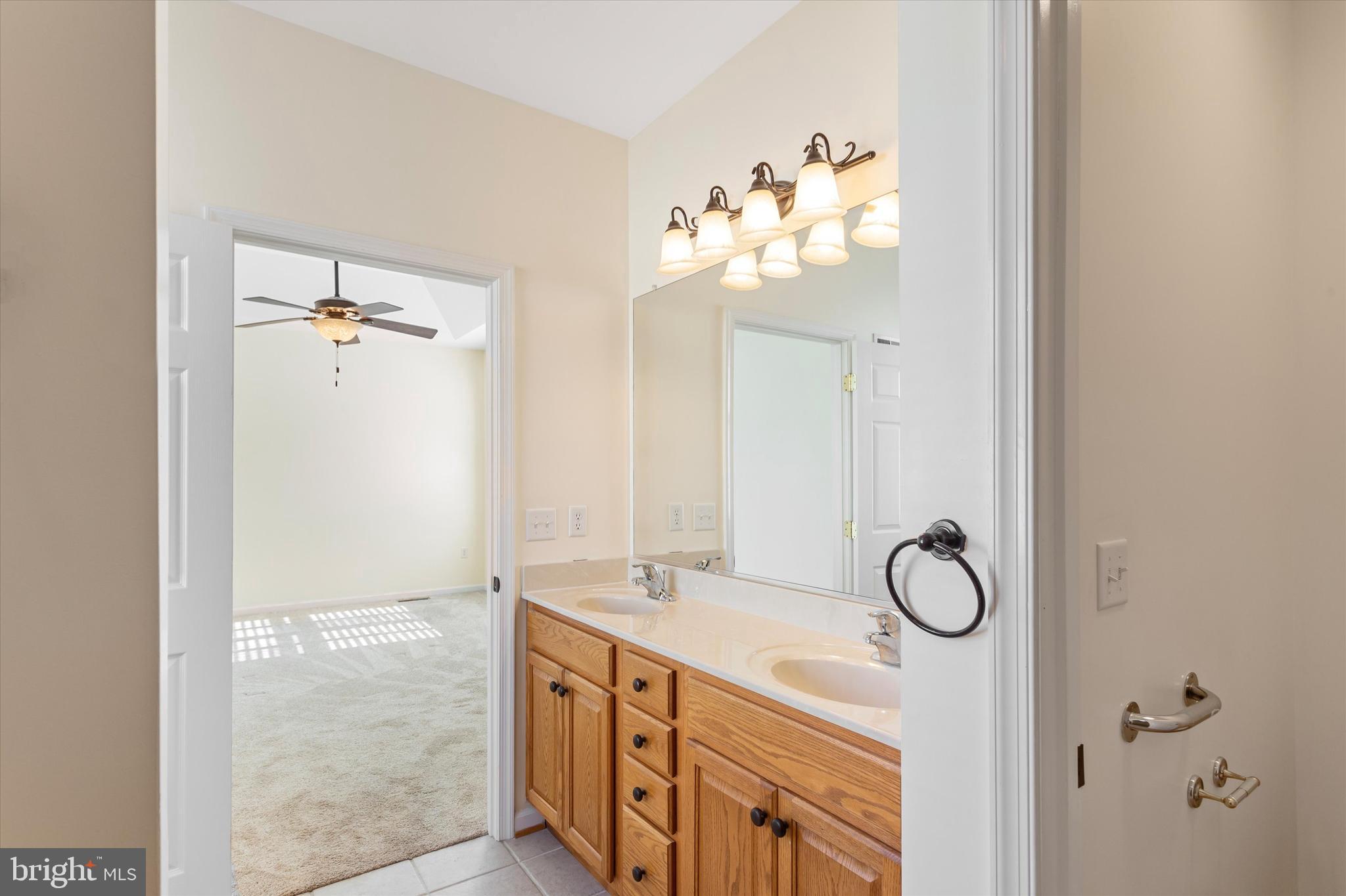 CEDAR MEADOWS - Residential