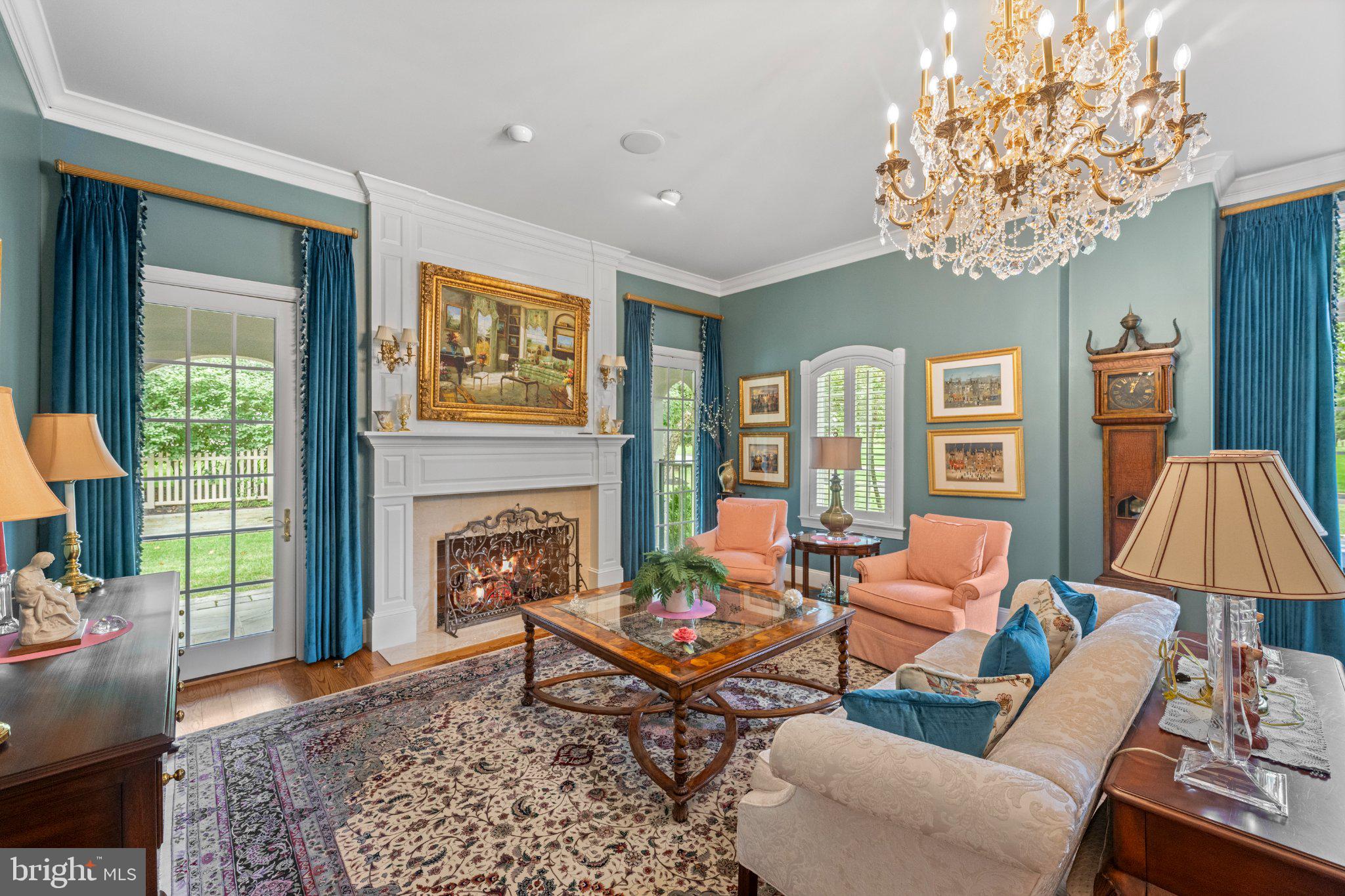 6 WEDGEWOOD DRIVE