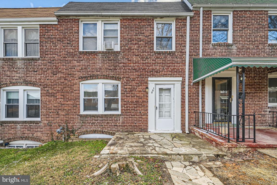 SAINT JOSEPHS - Residential