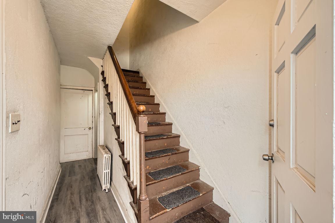 SAINT JOSEPHS - Residential