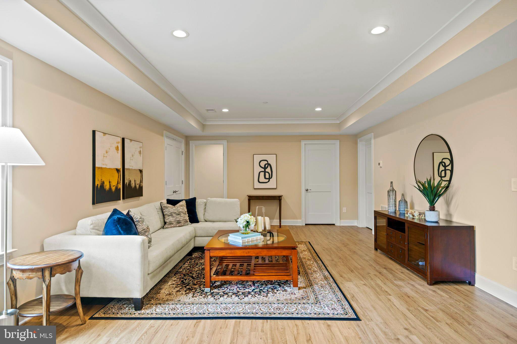 BURNING TREE VALLEY - Residential