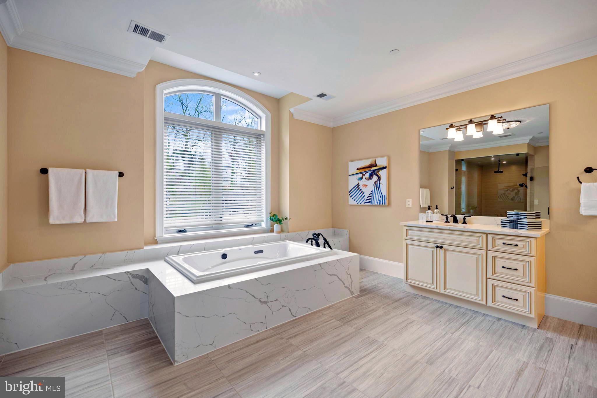 BURNING TREE VALLEY - Residential