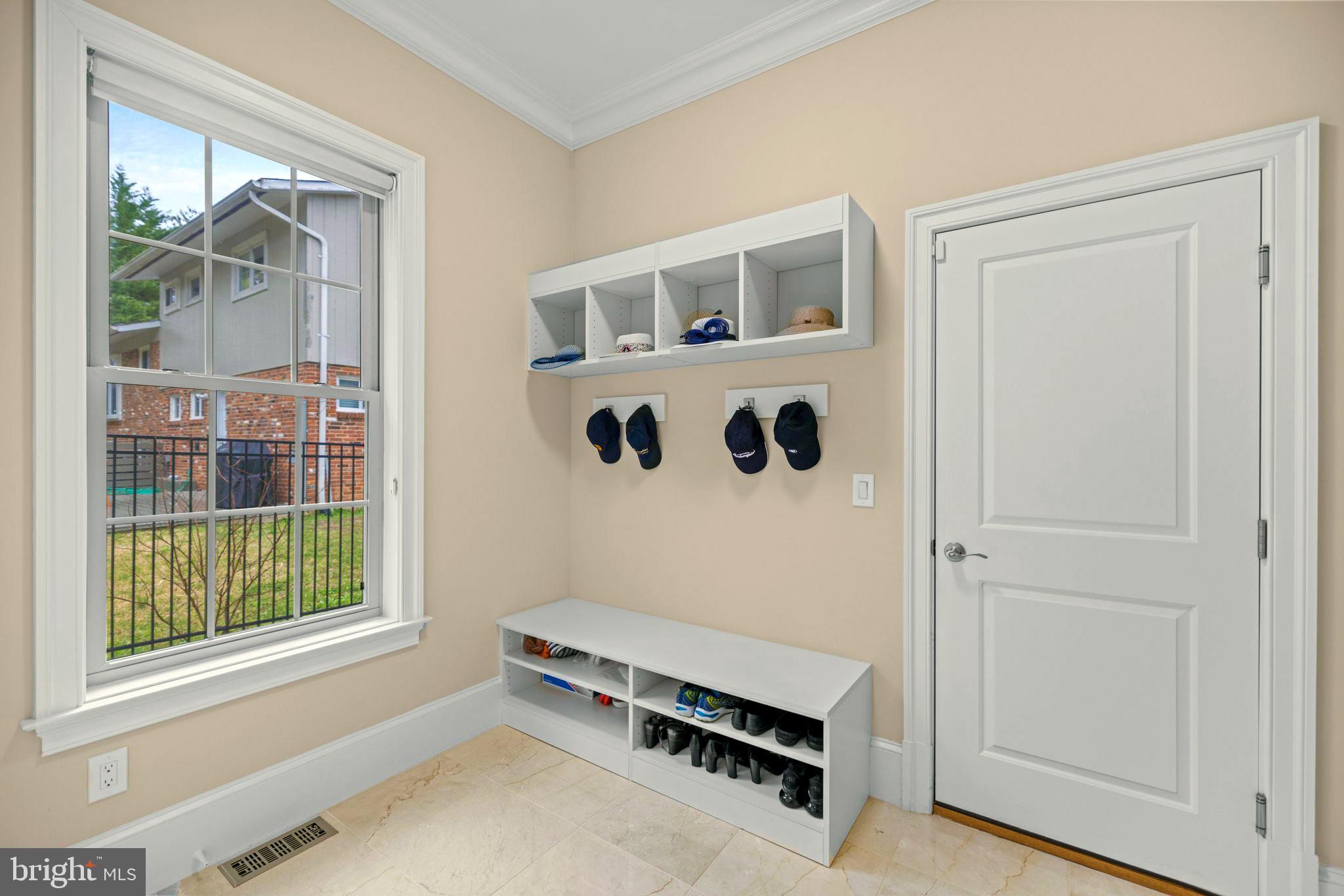 BURNING TREE VALLEY - Residential