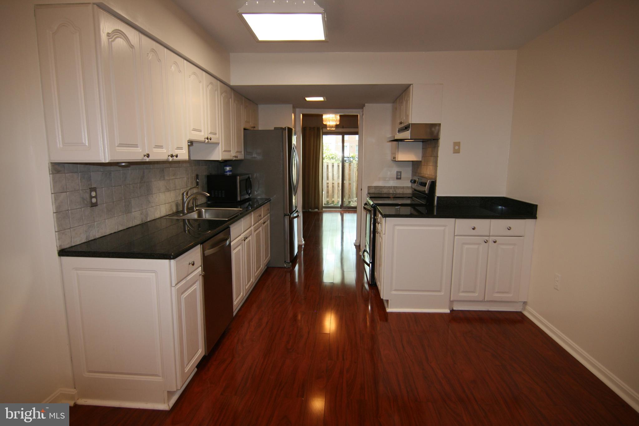 WATERFORD - Residential Lease