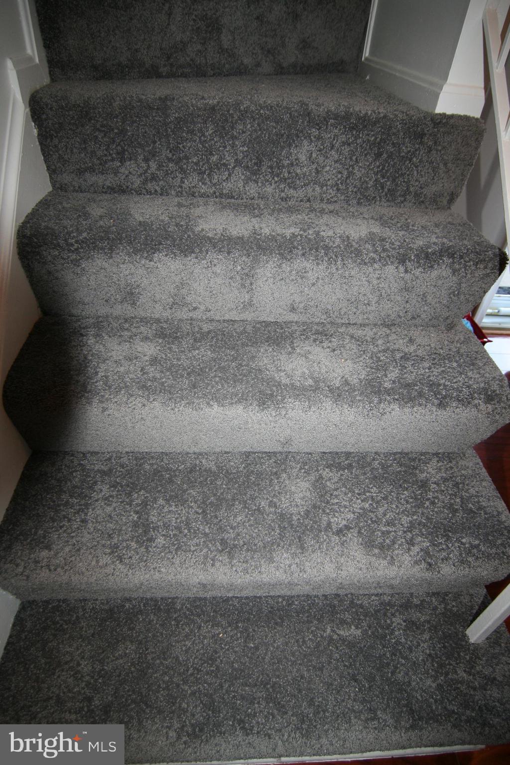 WATERFORD - Residential Lease