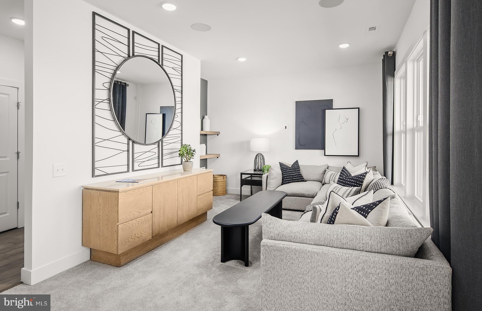 POTOMAC SHORES - Residential