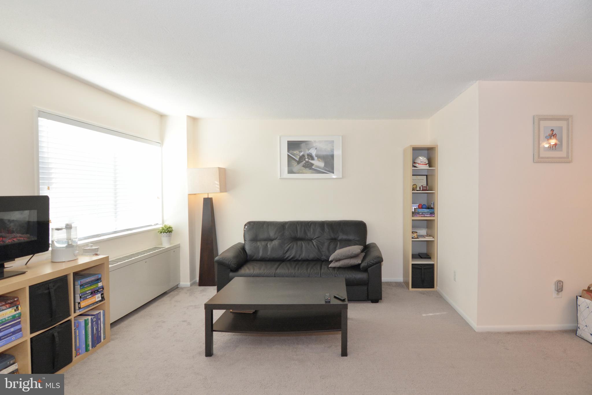 UNIVERSITY TOWERS CODM - Residential Lease