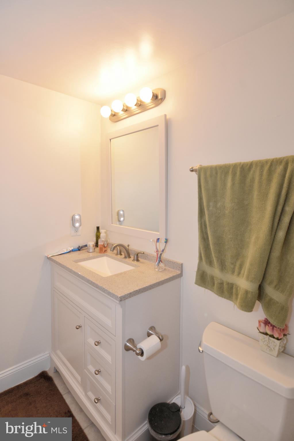 UNIVERSITY TOWERS CODM - Residential Lease