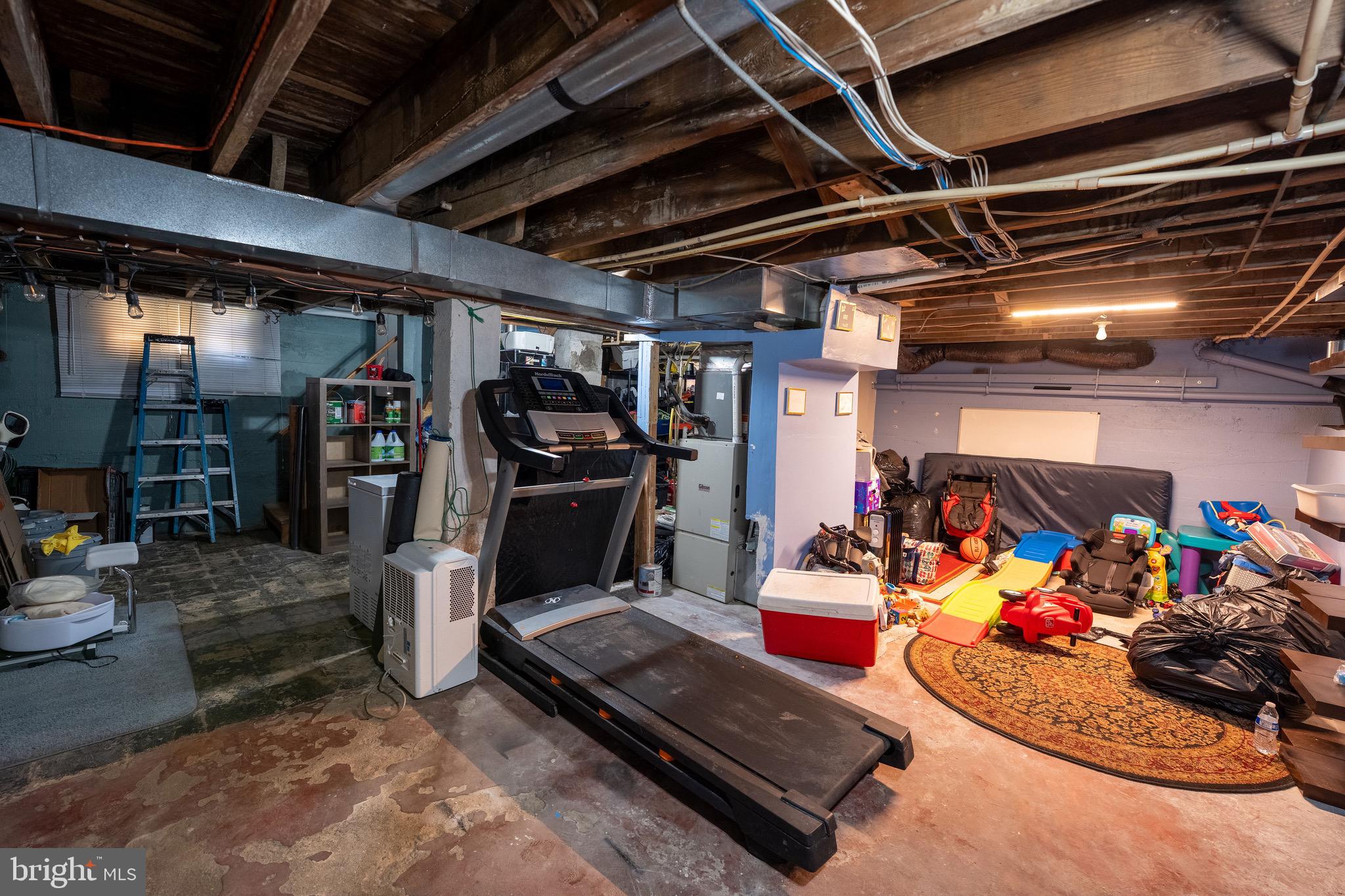 OVERLEA - Residential