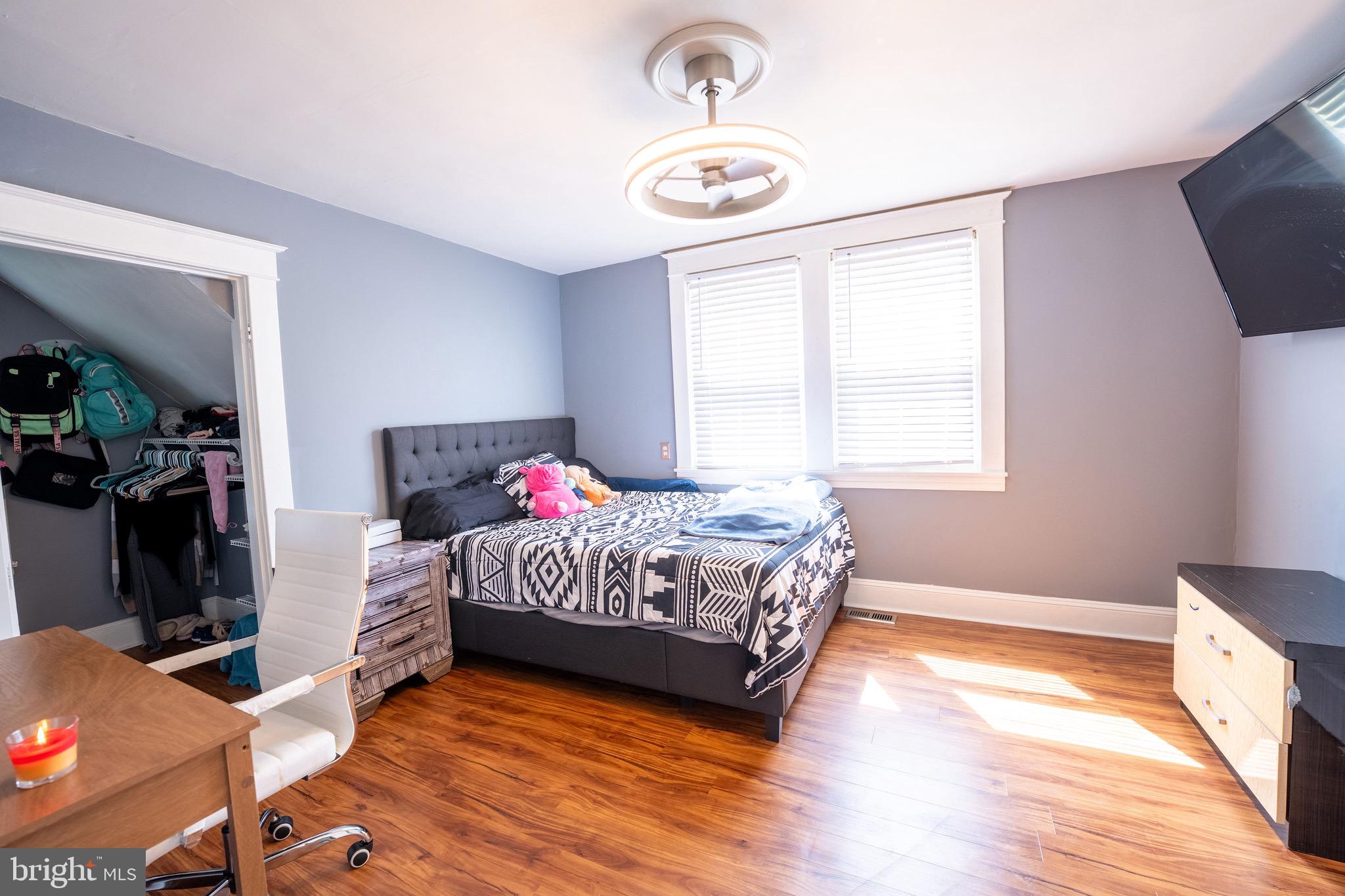 OVERLEA - Residential