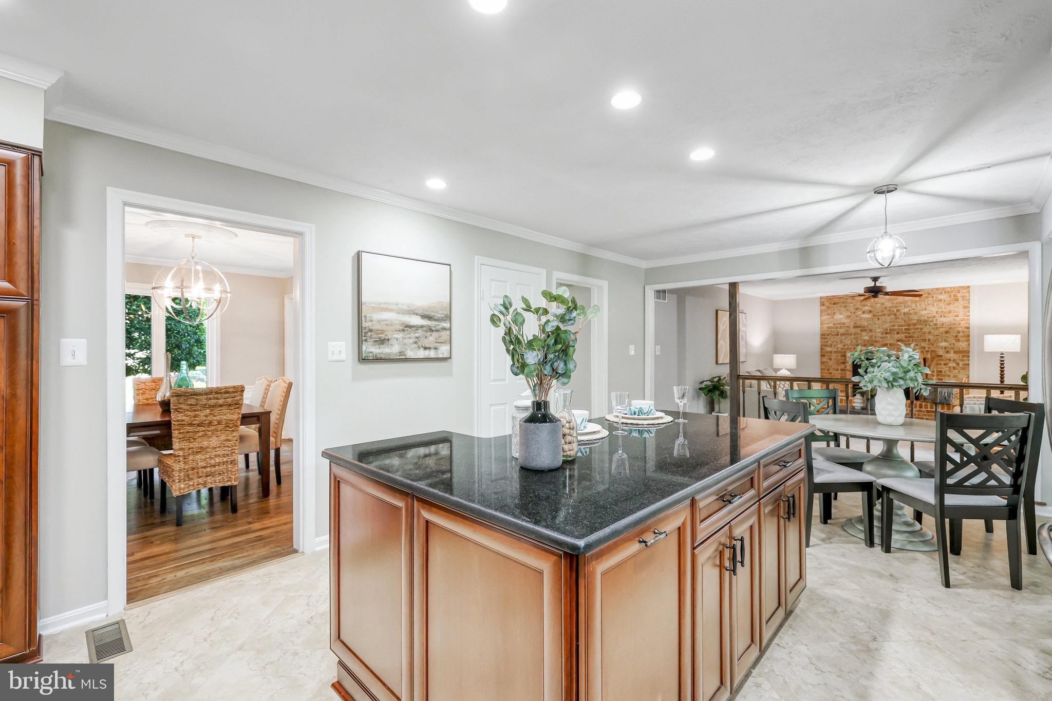 GLENWOOD MANOR - Residential