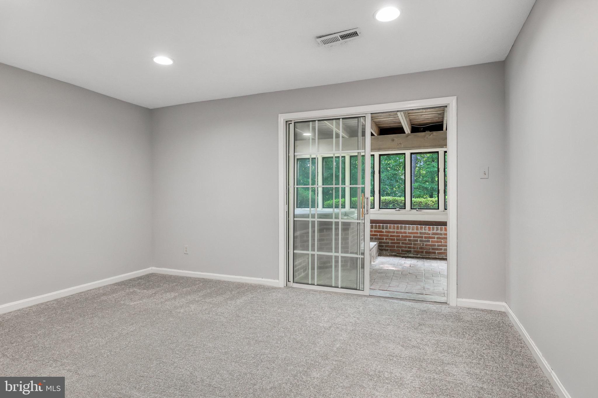 GLENWOOD MANOR - Residential