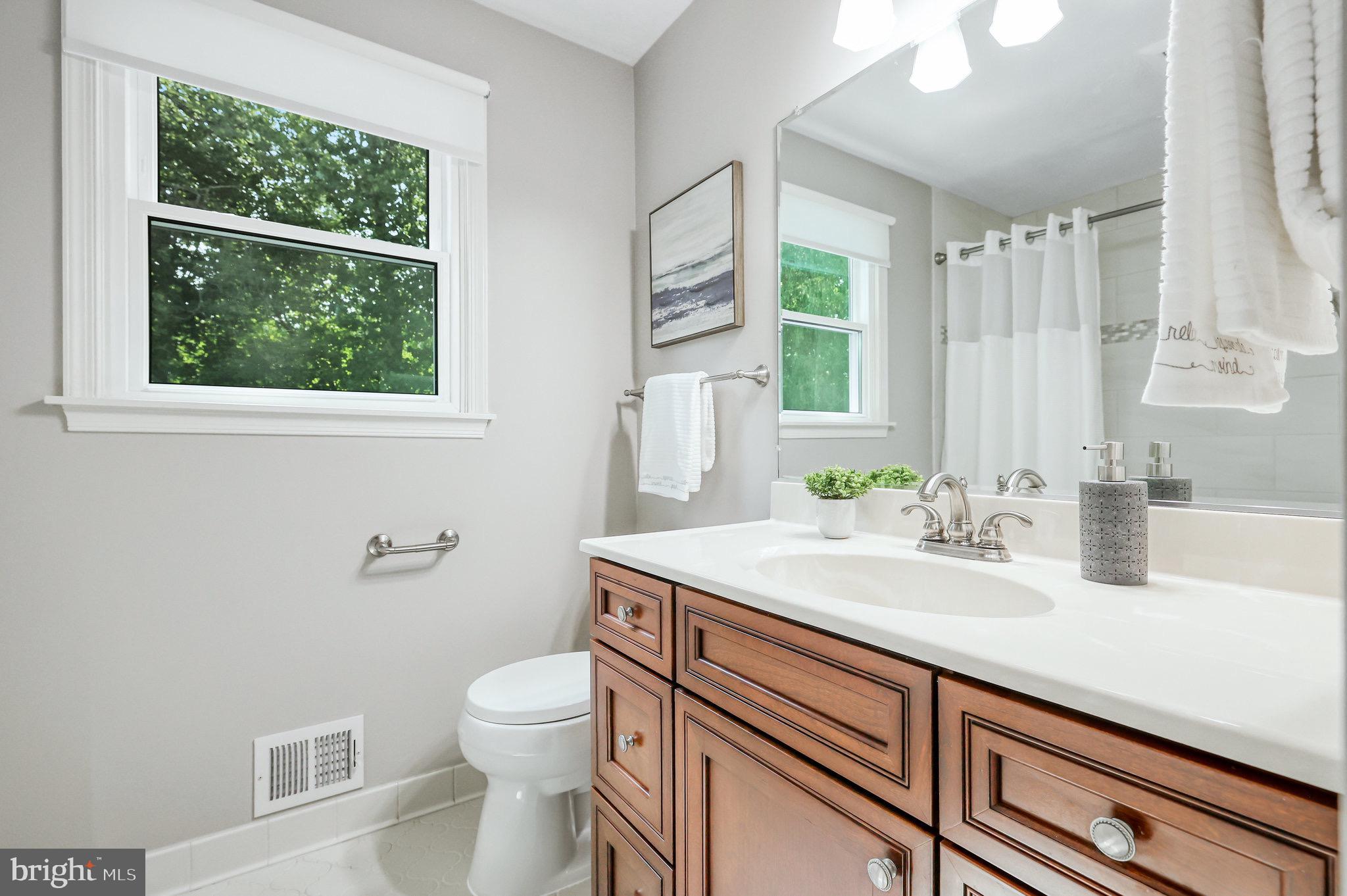 GLENWOOD MANOR - Residential