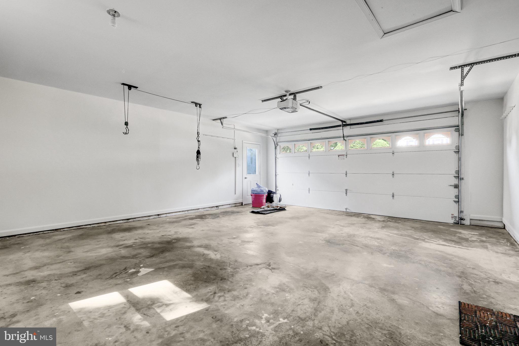 GLENWOOD MANOR - Residential