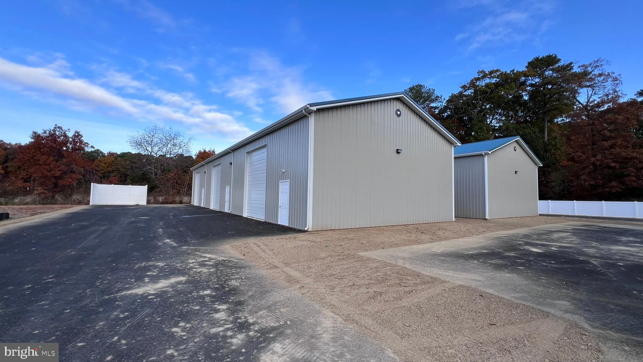 16727 COASTAL HIGHWAY