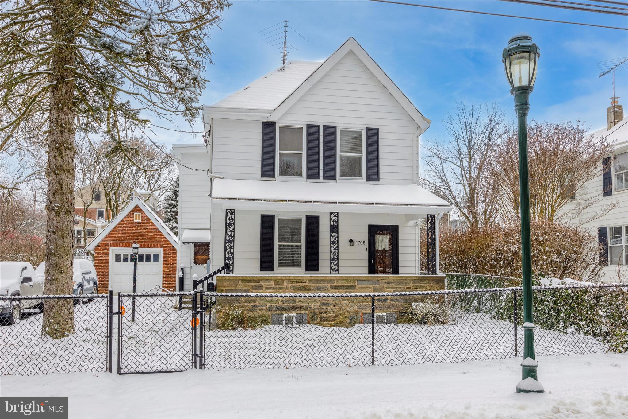 ELKINS PARK - Residential