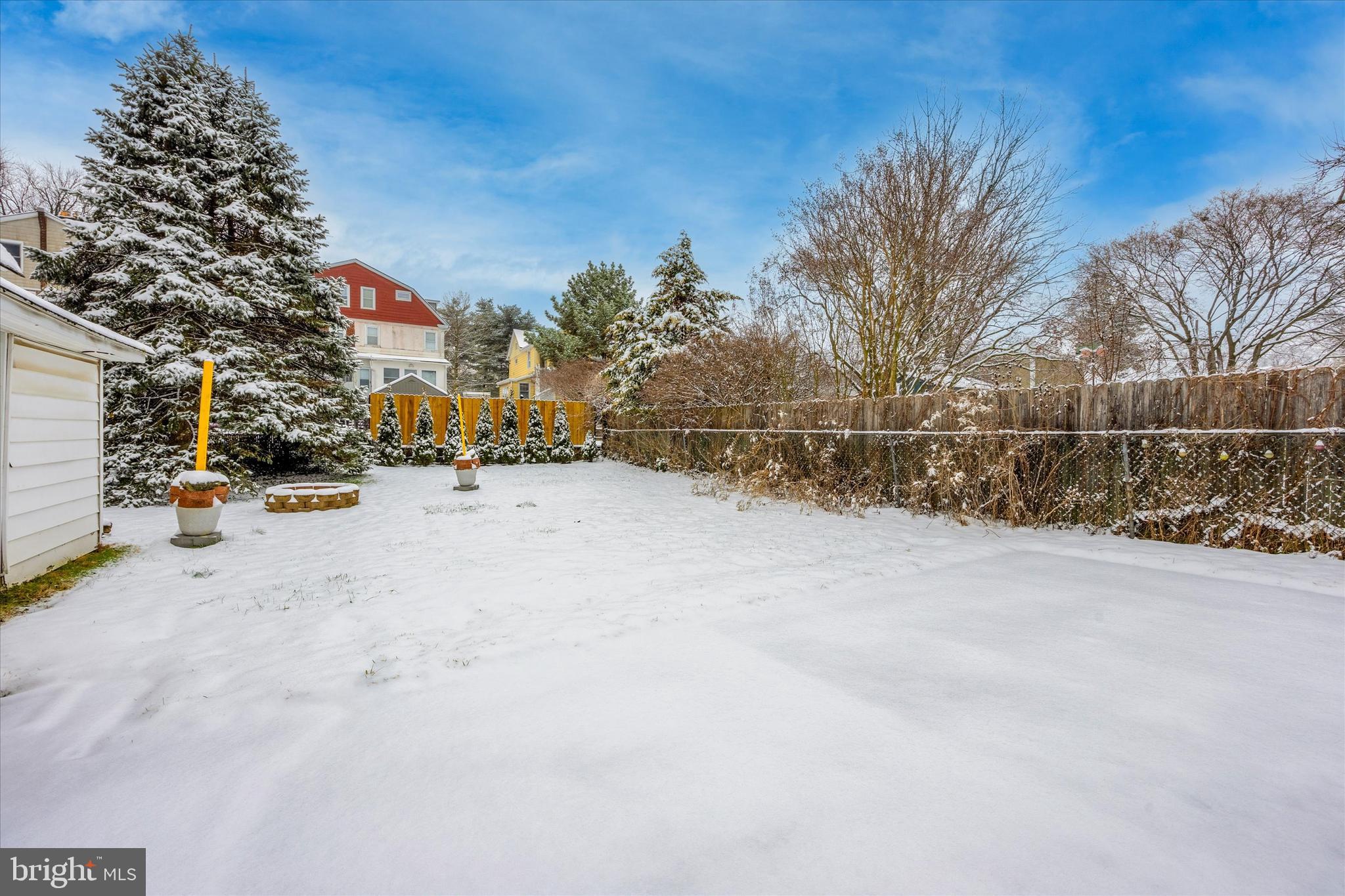 ELKINS PARK - Residential