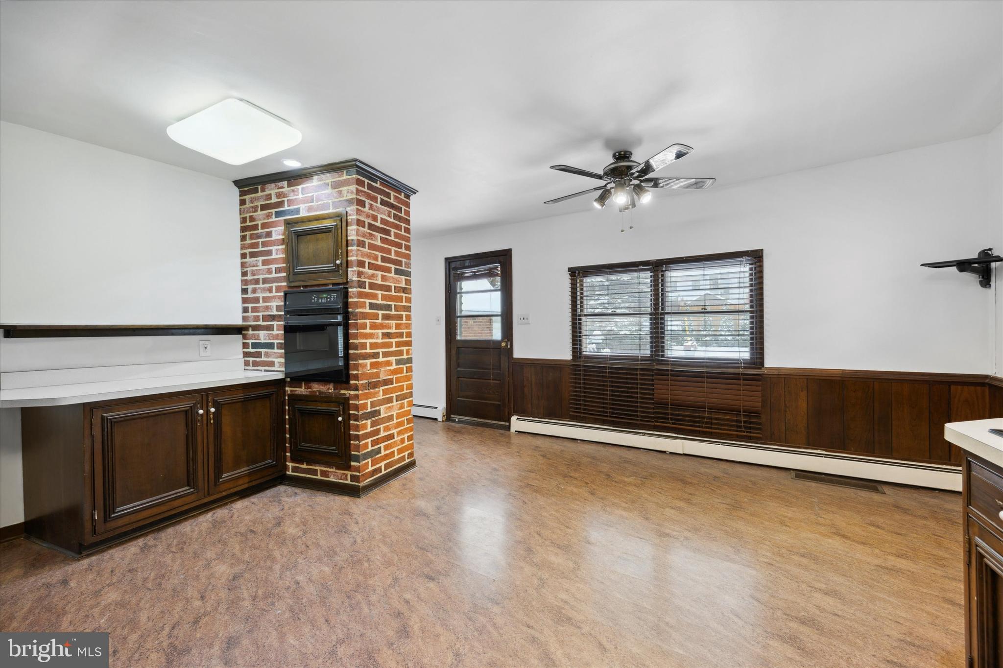 ELKINS PARK - Residential