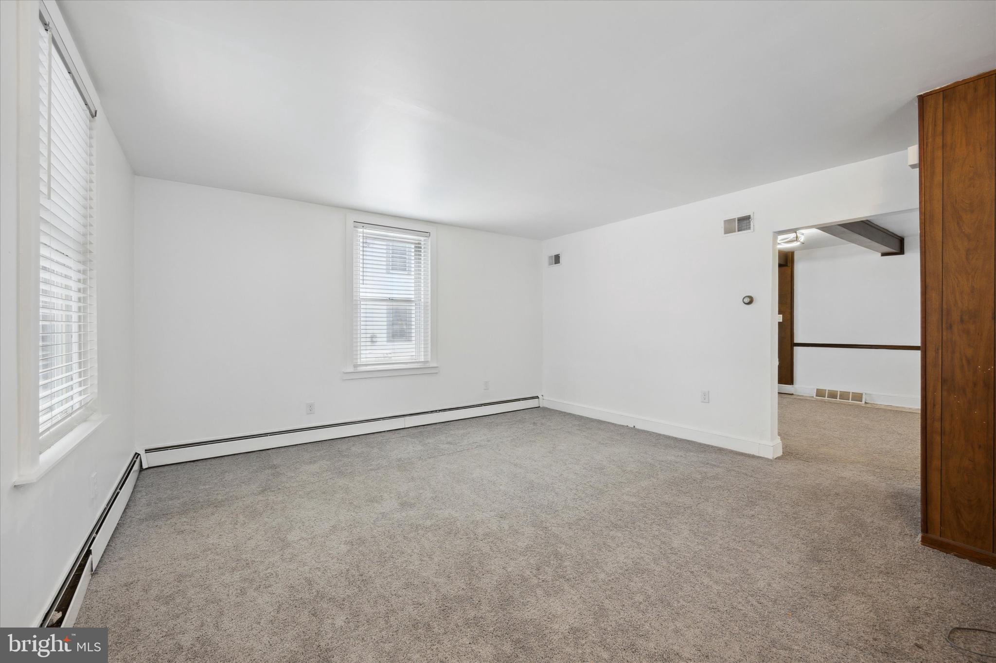 ELKINS PARK - Residential